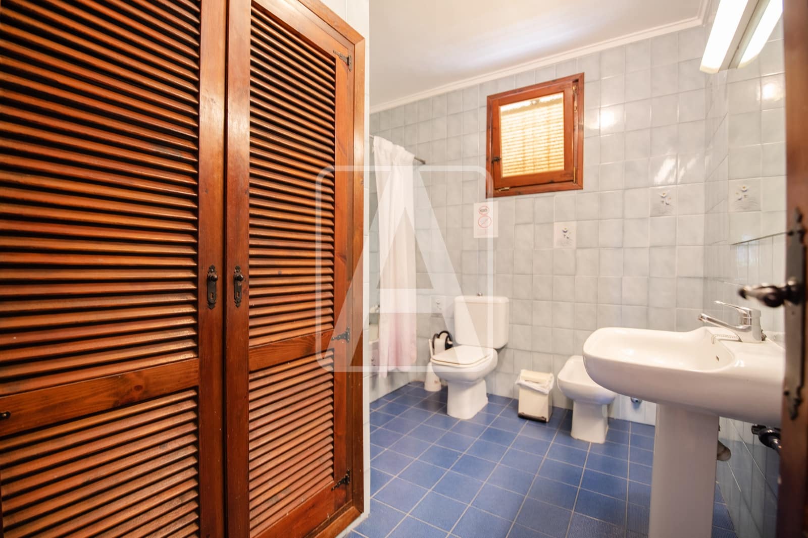 6 soverom Villa til salgs i Benissa med svømmebasseng garasje - € 990 000 (Ref: 8371985)