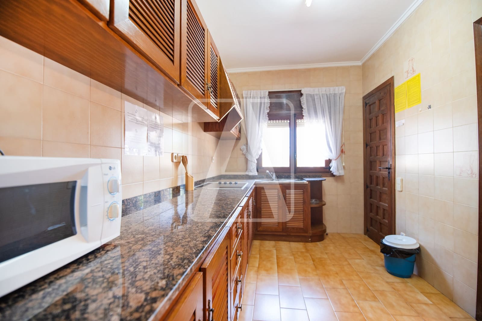 6 soverom Villa til salgs i Benissa med svømmebasseng garasje - € 990 000 (Ref: 8371985)