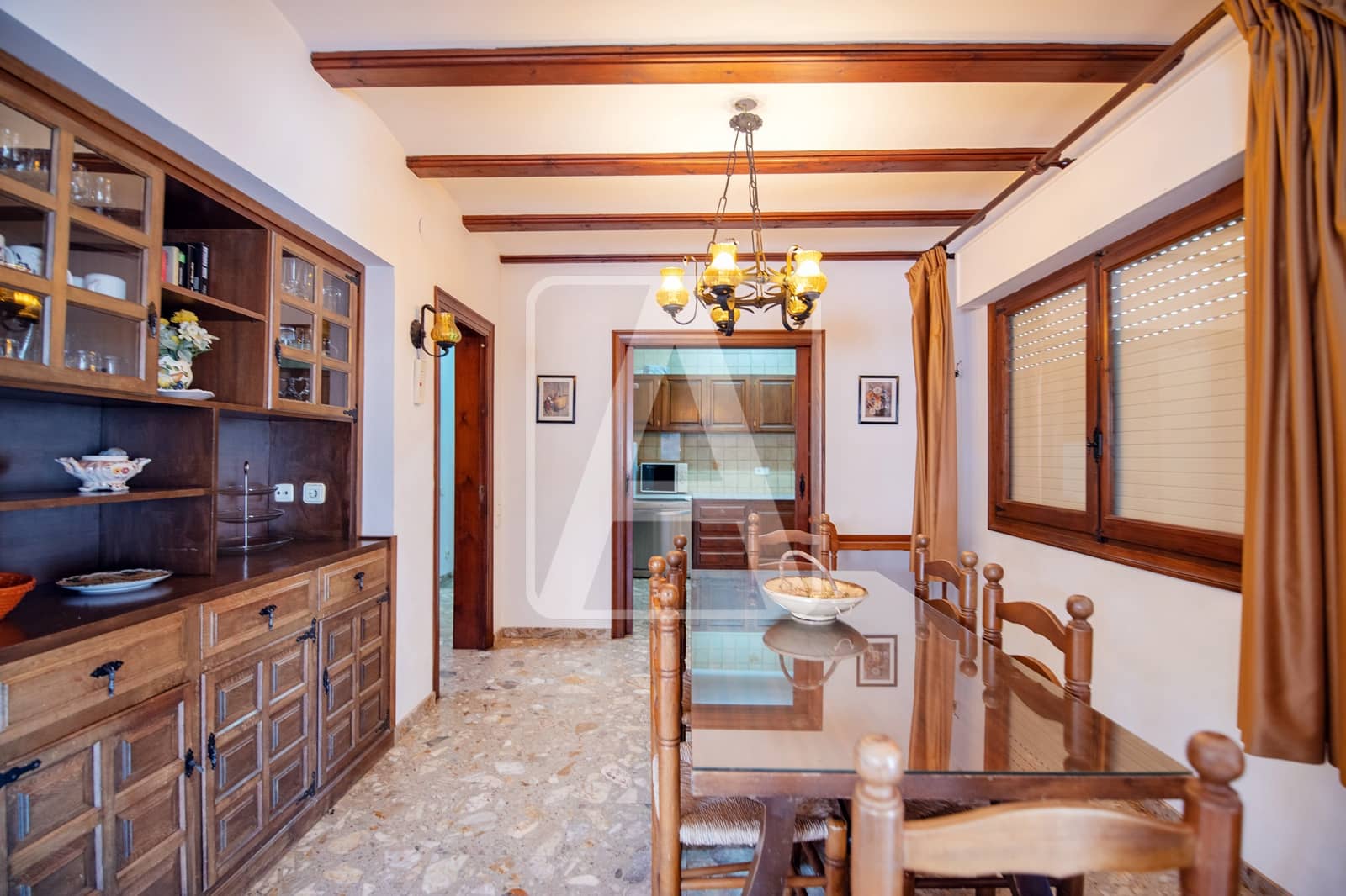 6 soverom Villa til salgs i Benissa med svømmebasseng garasje - € 990 000 (Ref: 8371985)