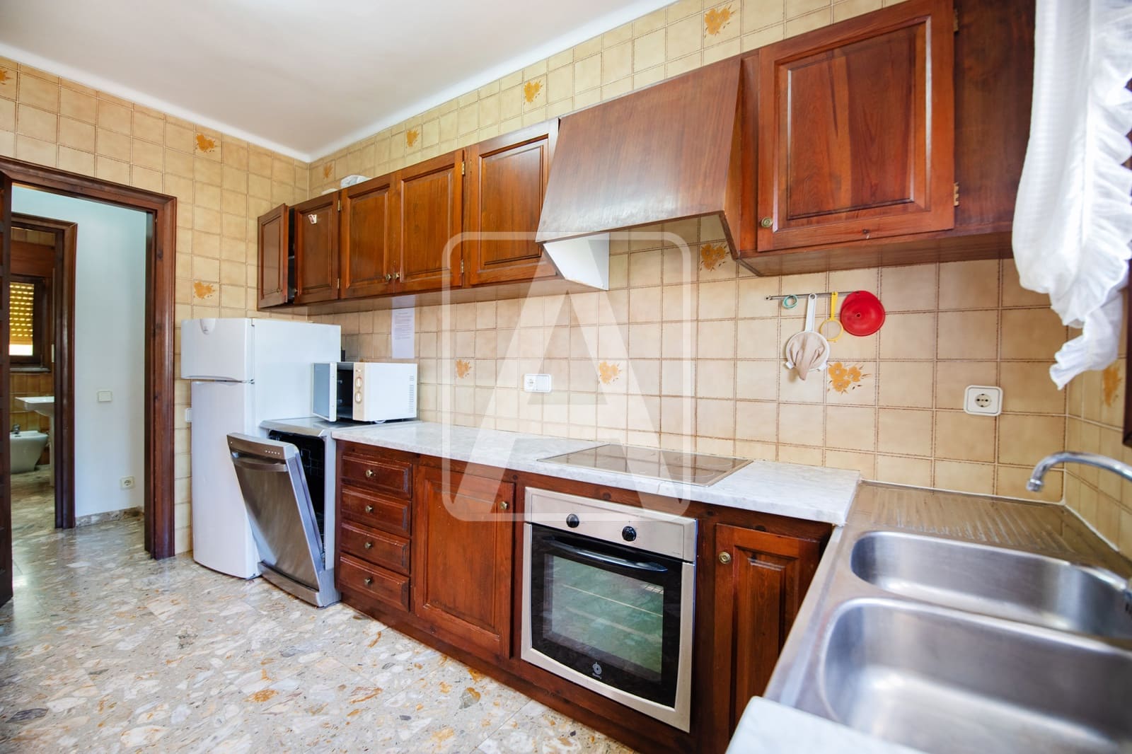 6 soverom Villa til salgs i Benissa med svømmebasseng garasje - € 990 000 (Ref: 8371985)