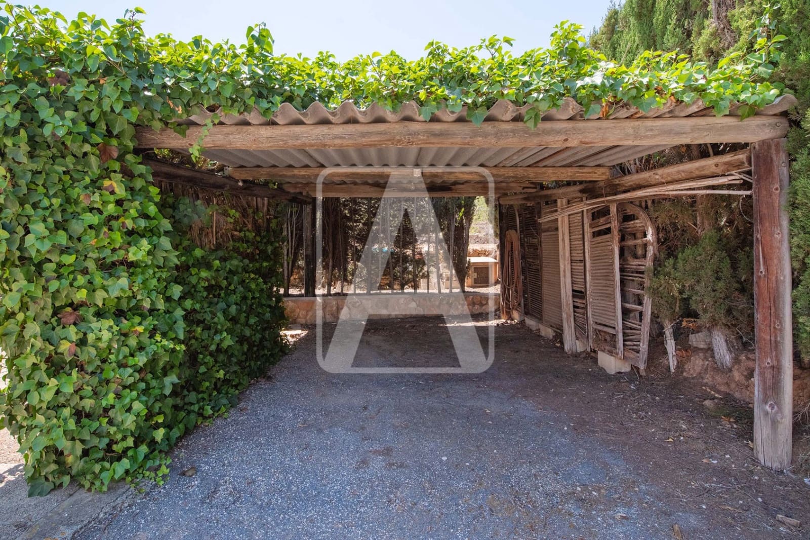 6 soverom Villa til salgs i Benissa med svømmebasseng garasje - € 990 000 (Ref: 8371985)