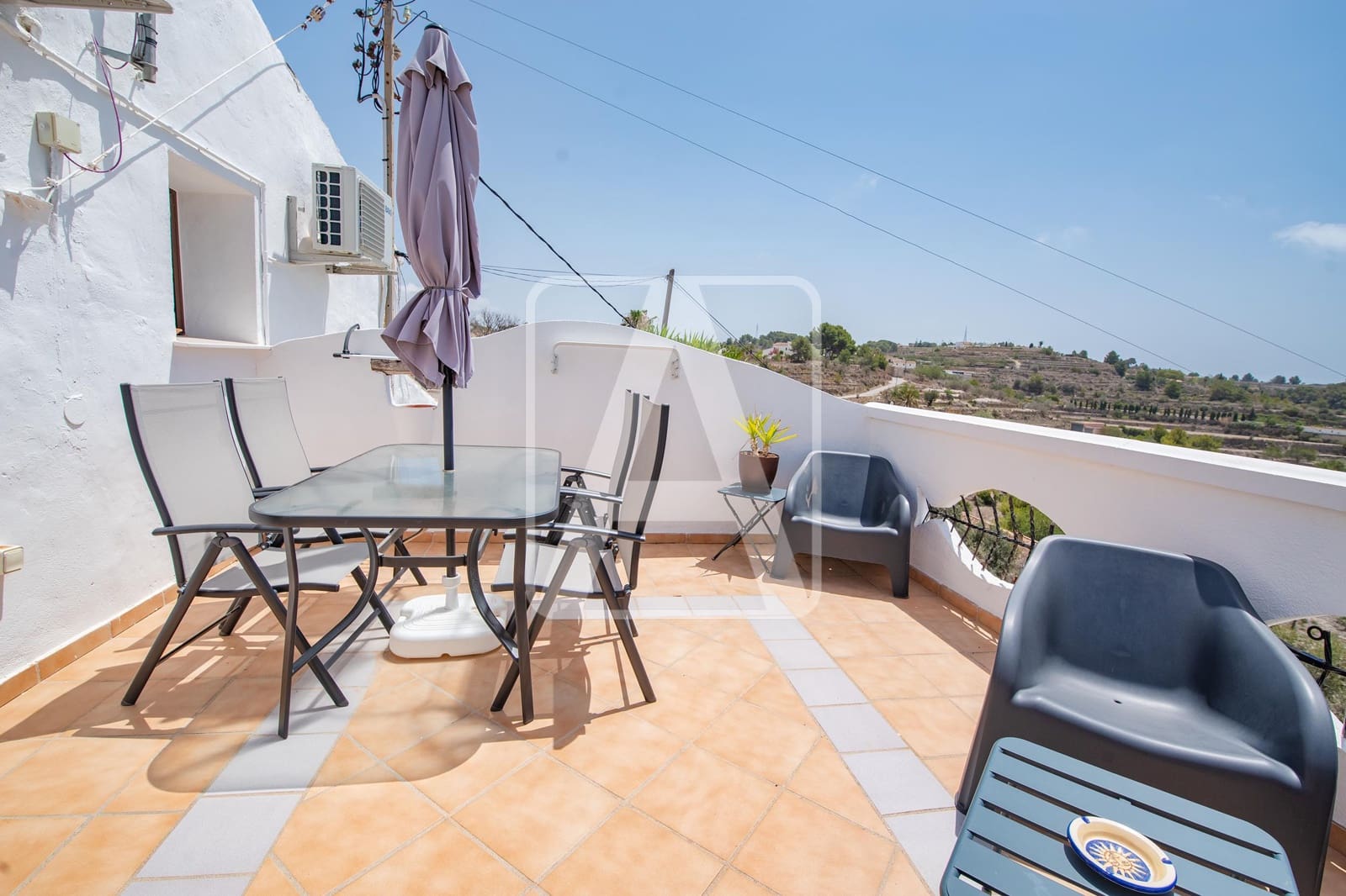 9 makuuhuone Maalaistalo myytävänä paikassa Benissa mukana uima-altaan 
autotalli - 1 349 000 € (Ref: 8397991)