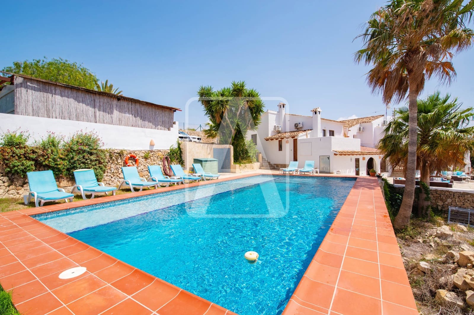 9 makuuhuone Maalaistalo myytävänä paikassa Benissa mukana uima-altaan 
autotalli - 1 349 000 € (Ref: 8397991)