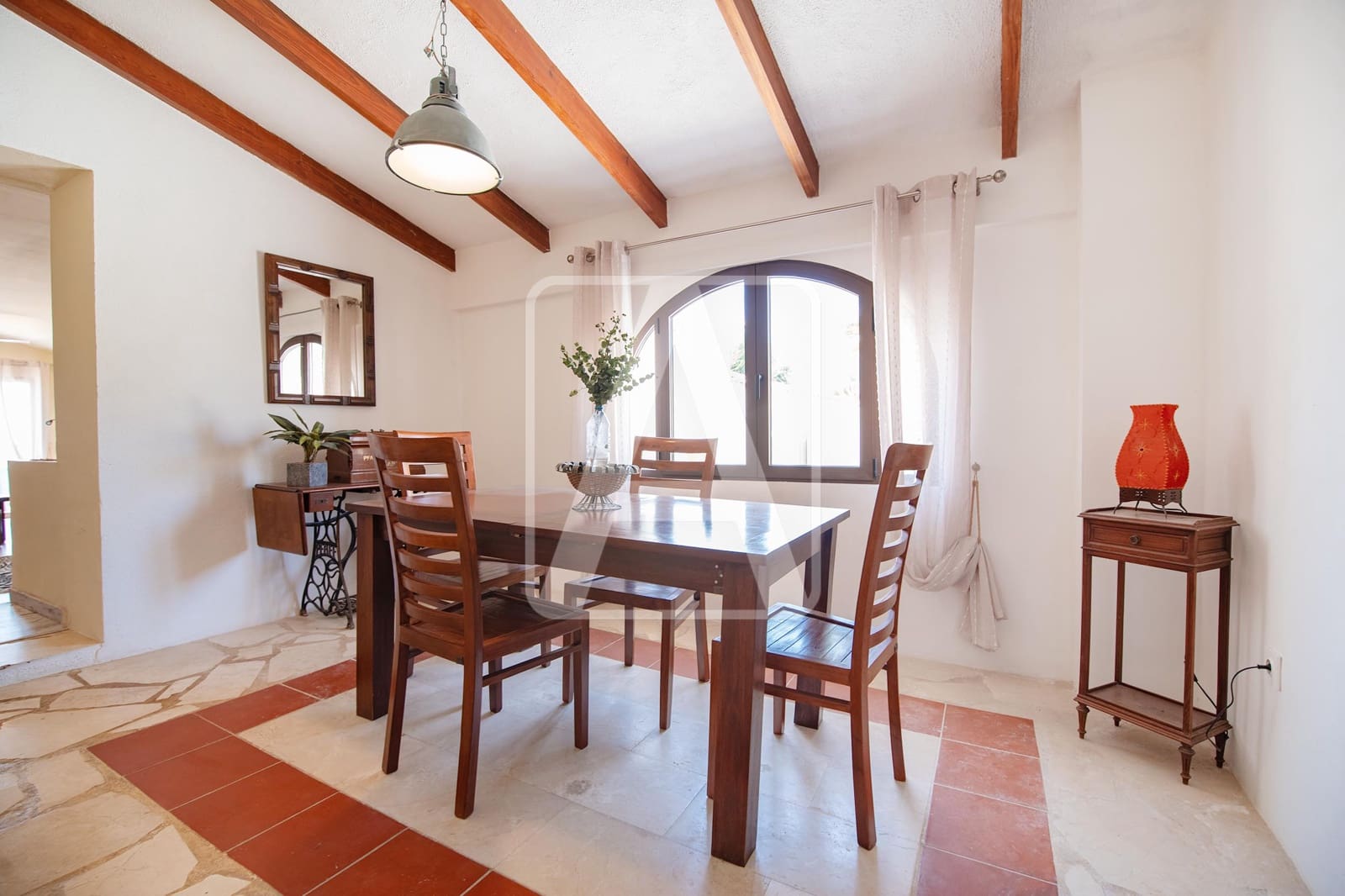 9 makuuhuone Maalaistalo myytävänä paikassa Benissa mukana uima-altaan 
autotalli - 1 349 000 € (Ref: 8397991)