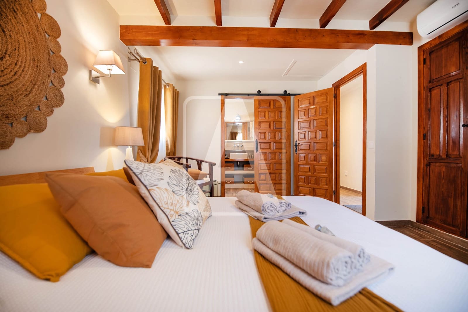 9 makuuhuone Maalaistalo myytävänä paikassa Benissa mukana uima-altaan 
autotalli - 1 349 000 € (Ref: 8397991)