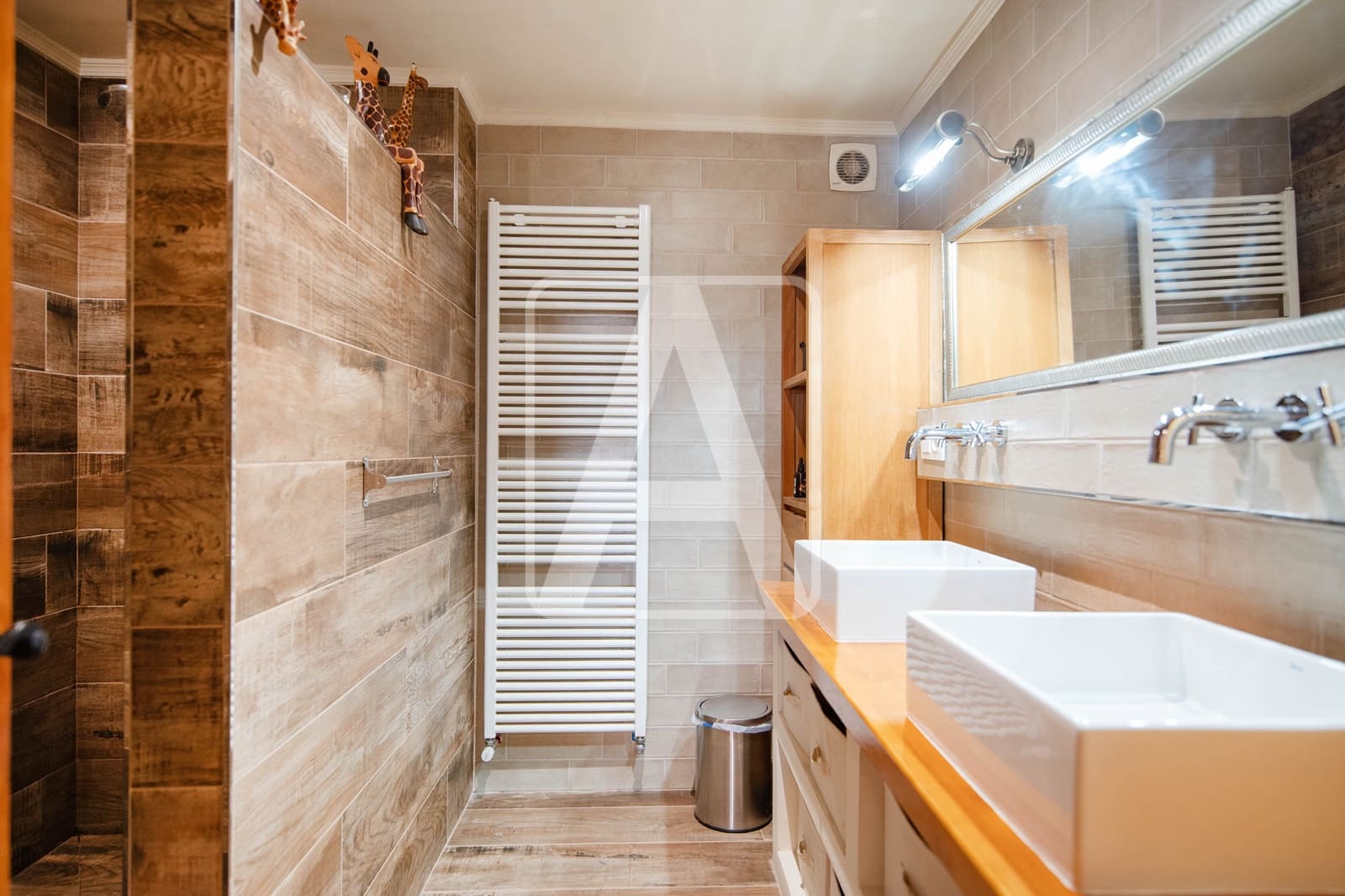 9 makuuhuone Maalaistalo myytävänä paikassa Benissa mukana uima-altaan 
autotalli - 1 349 000 € (Ref: 8397991)