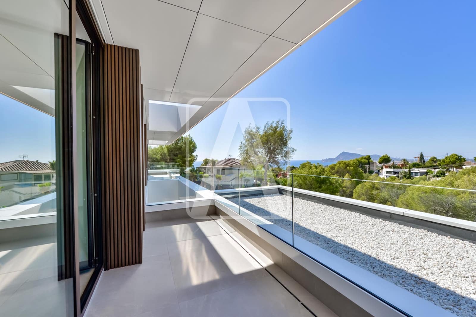 4 bedroom Villa for sale in Altea with pool garage - € 2,795,000 (Ref: 8420521)