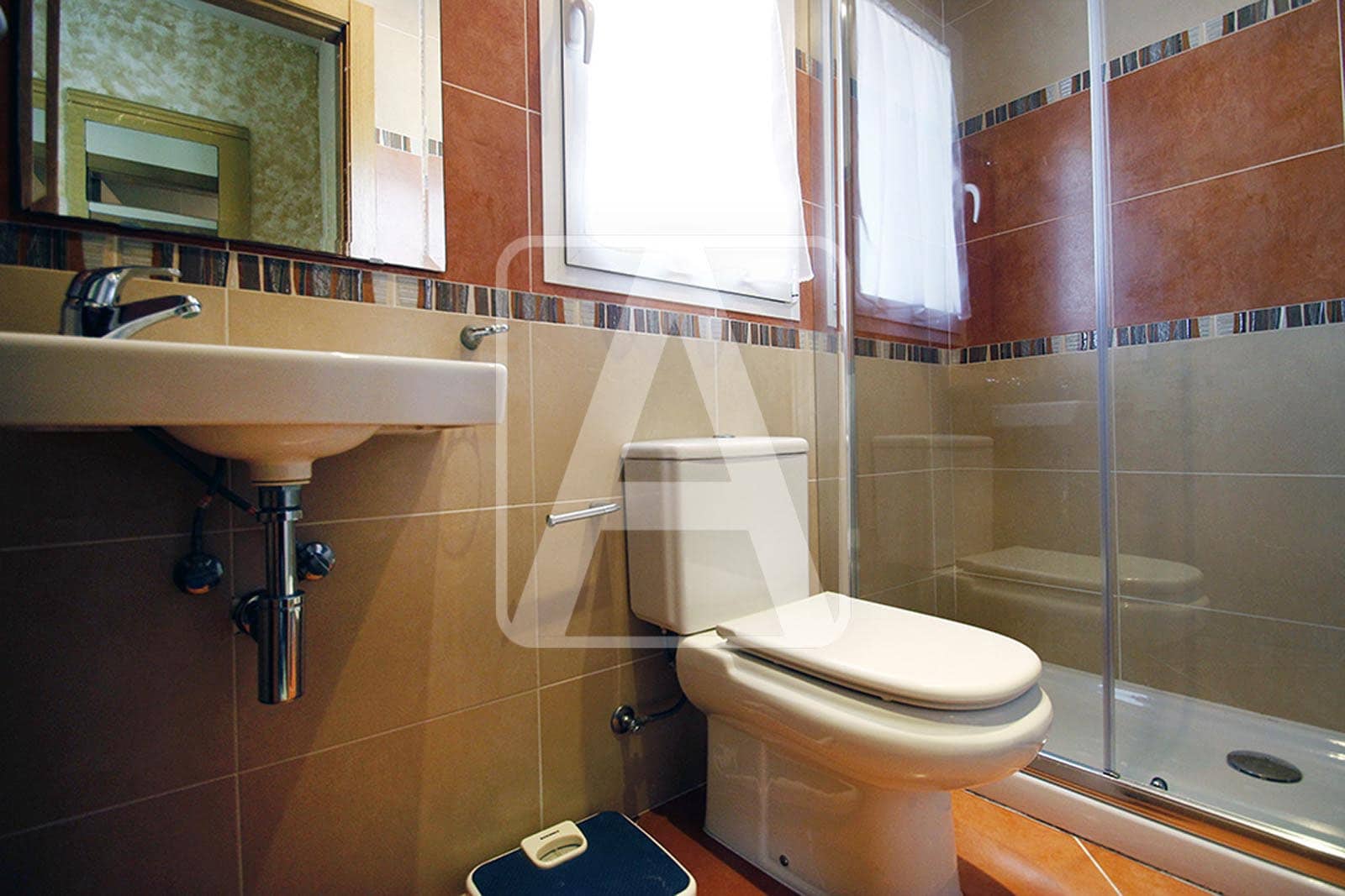 5 bedroom Villa for sale in Calpe / Calp with pool garage - € 699,000 (Ref: 8431289)