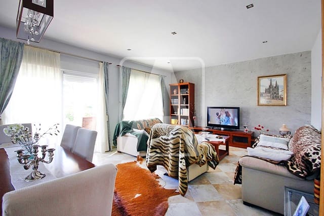 5 slaapkamer Villa te koop in Calpe / Calp met zwembad garage - € 699.000 (Ref: 8431289)