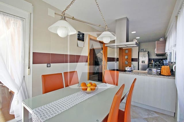 5 slaapkamer Villa te koop in Calpe / Calp met zwembad garage - € 699.000 (Ref: 8431289)