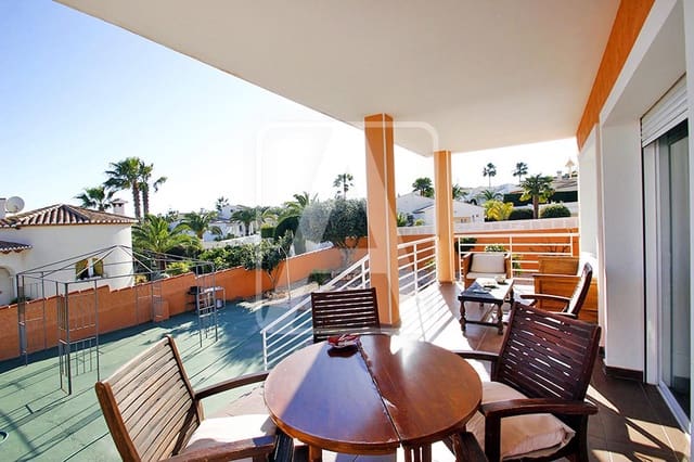 5 slaapkamer Villa te koop in Calpe / Calp met zwembad garage - € 699.000 (Ref: 8431289)