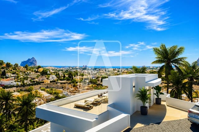 3 soverom Villa til salgs i Calpe / Calp med svømmebasseng garasje - € 1 360 000 (Ref: 8445120)