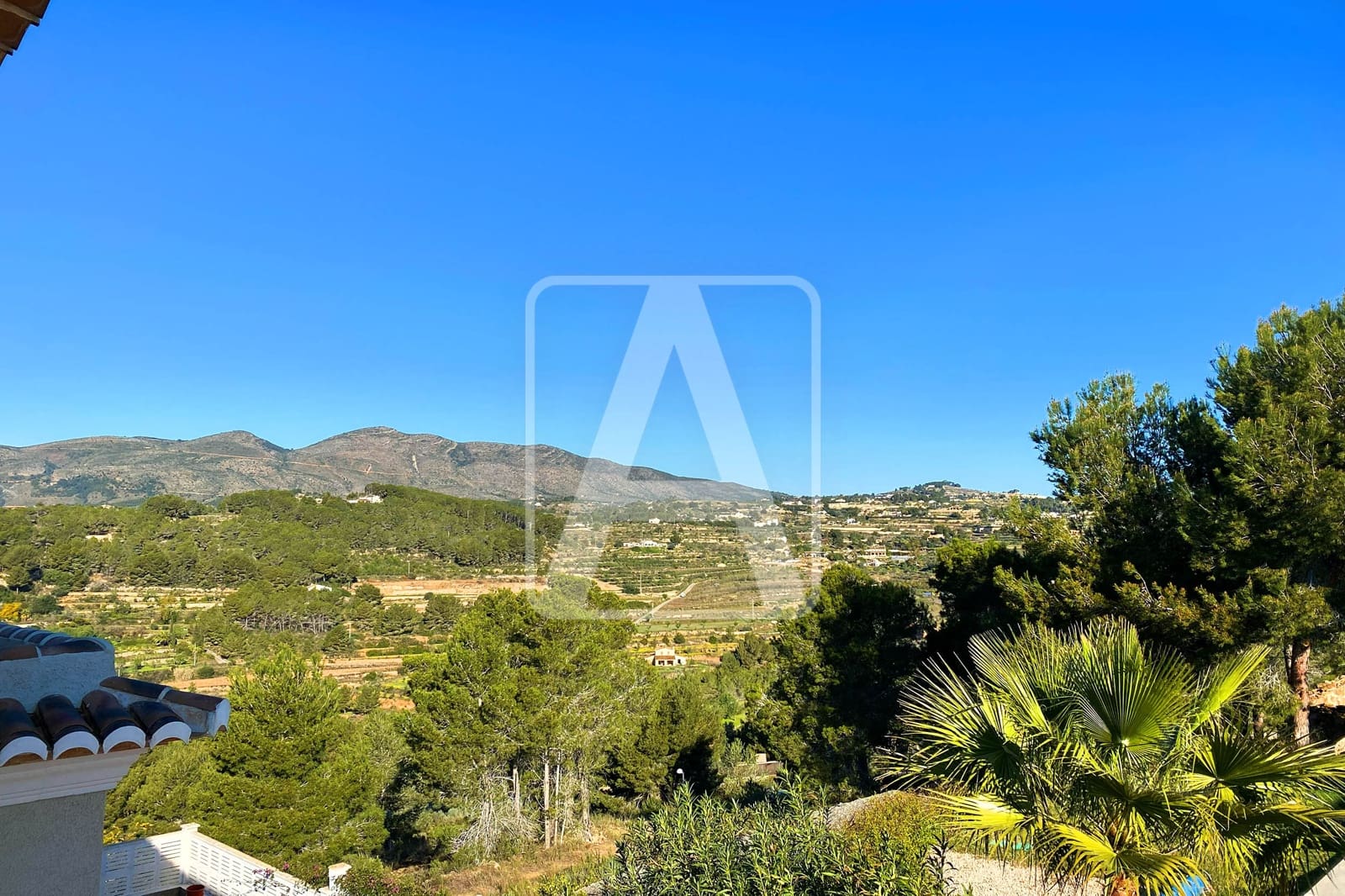 3 soveværelse Villa til salg i Calpe / Calp med swimmingpool garage - € 1.180.000 (Ref: 8445124)