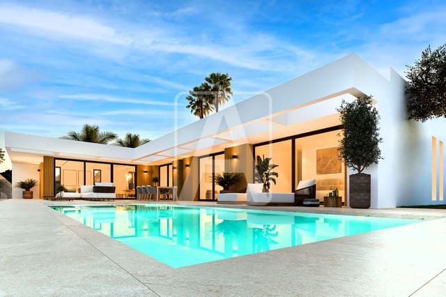 3 Zimmer Villa zu verkaufen in Calpe / Calp mit Pool Garage - 899.000 € (Ref: 8445126)