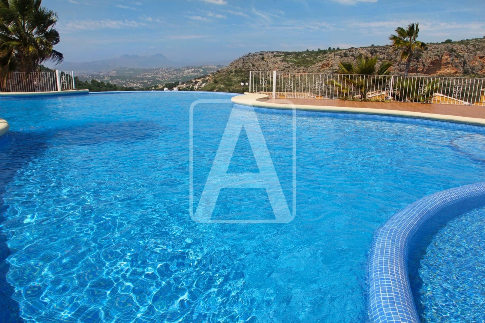 2 bedroom Apartment for sale in Cumbre del Sol with pool garage - € 473,000 (Ref: 8466651)