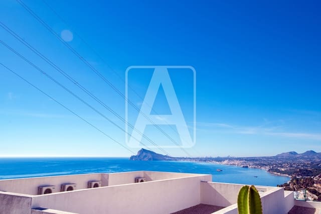 4 slaapkamer Villa te koop in Altea met garage - € 3.100.000 (Ref: 8470639)