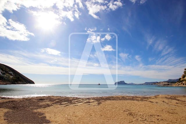 Bouwgrond te koop in Moraira, Teulada-Moraira - € 350.000 (Ref: 8484229)