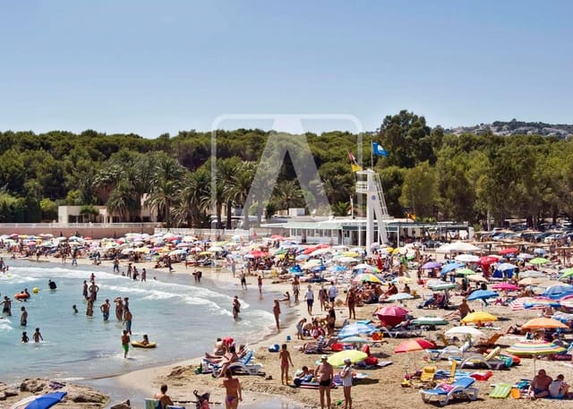 Bouwgrond te koop in Moraira, Teulada-Moraira - € 350.000 (Ref: 8484229)