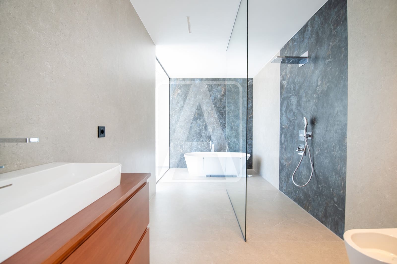 4 bedroom Villa for sale in Benissa with pool garage - € 3,900,000 (Ref: 8487009)