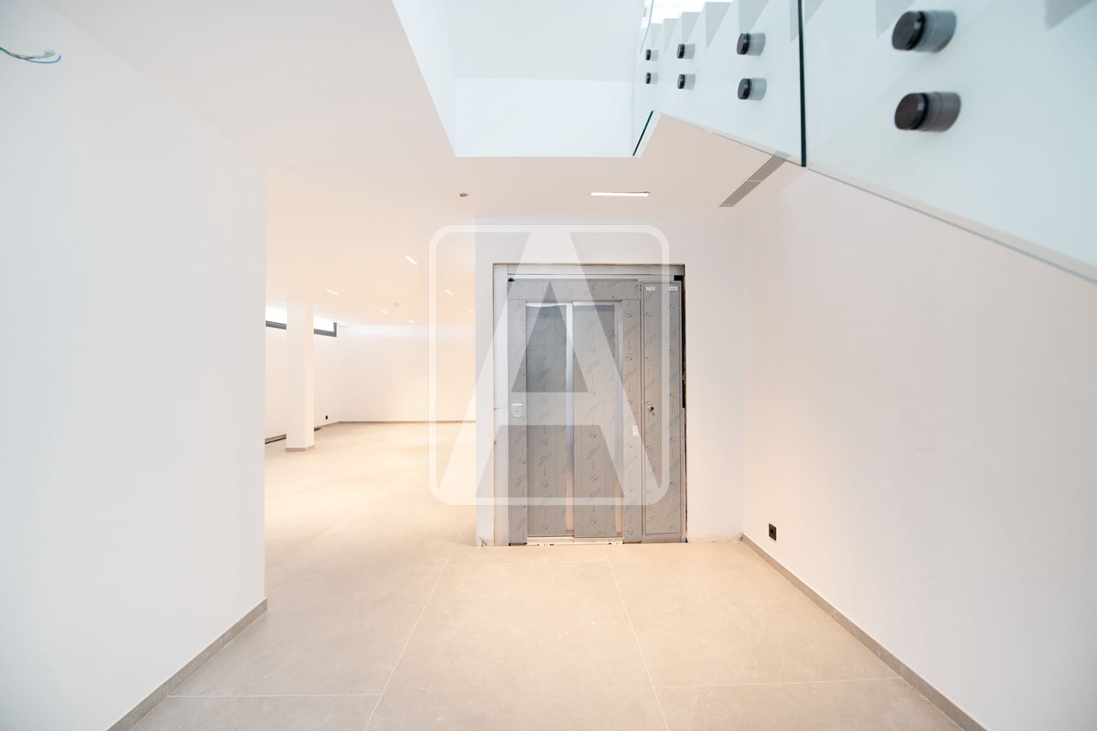 4 bedroom Villa for sale in Benissa with pool garage - € 3,900,000 (Ref: 8487009)