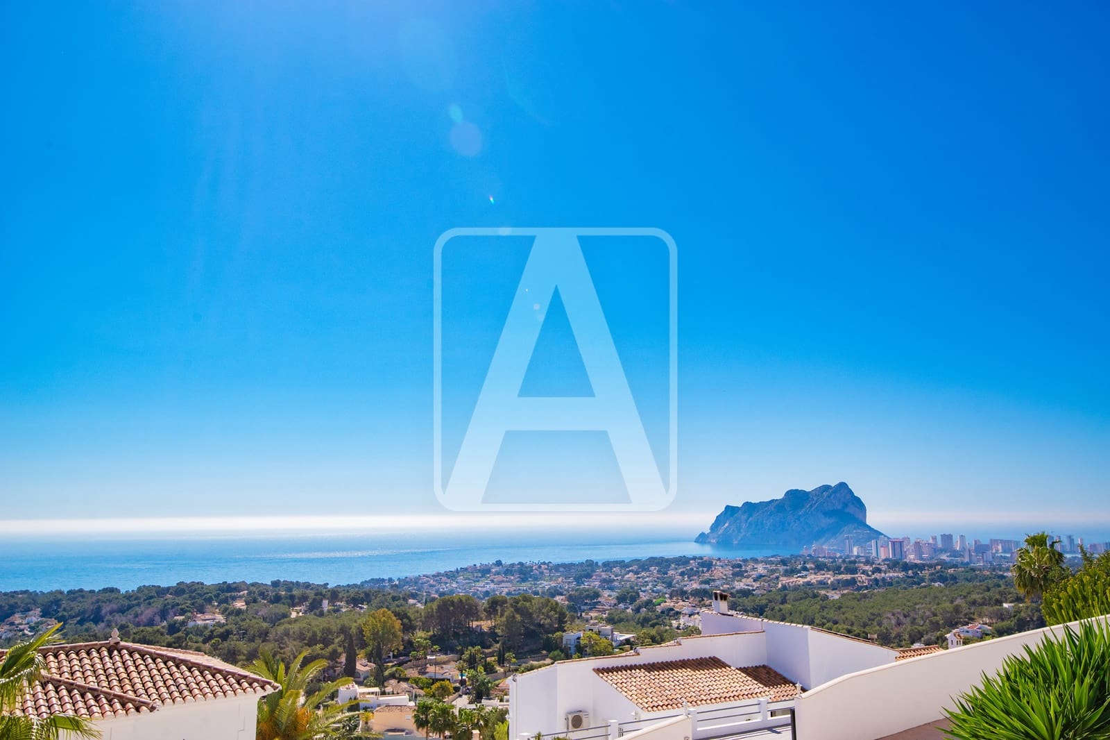 4 bedroom Villa for sale in Benissa with pool garage - € 3,900,000 (Ref: 8487009)