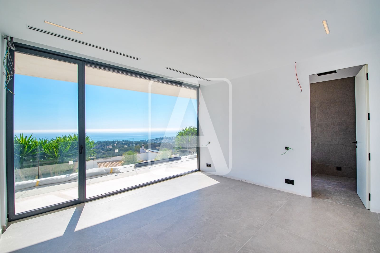 4 bedroom Villa for sale in Benissa with pool garage - € 3,900,000 (Ref: 8487009)