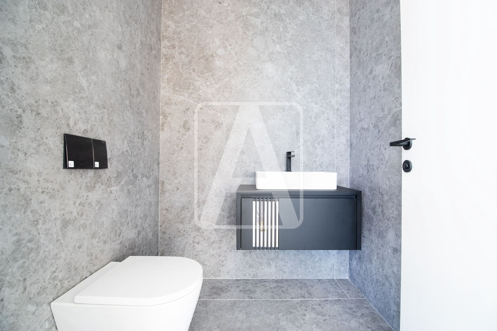 4 bedroom Villa for sale in Benissa with pool garage - € 3,900,000 (Ref: 8487009)