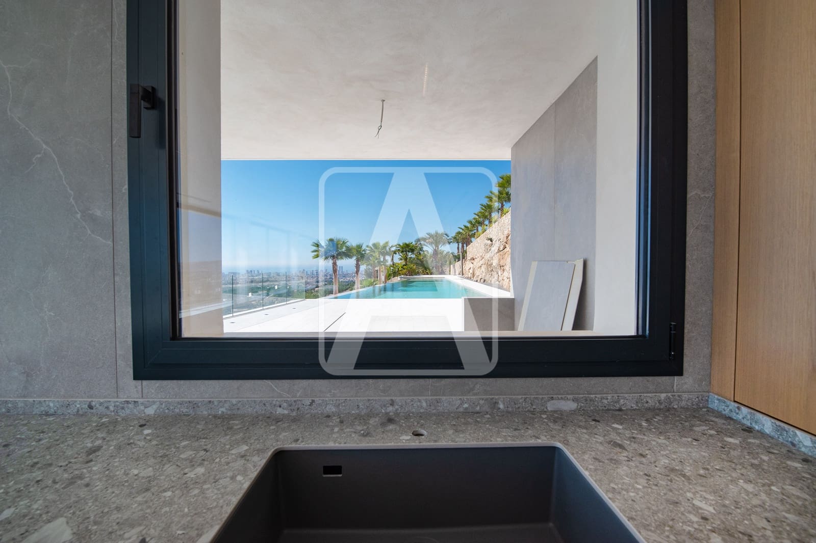 4 bedroom Villa for sale in Benissa with pool garage - € 3,900,000 (Ref: 8487009)