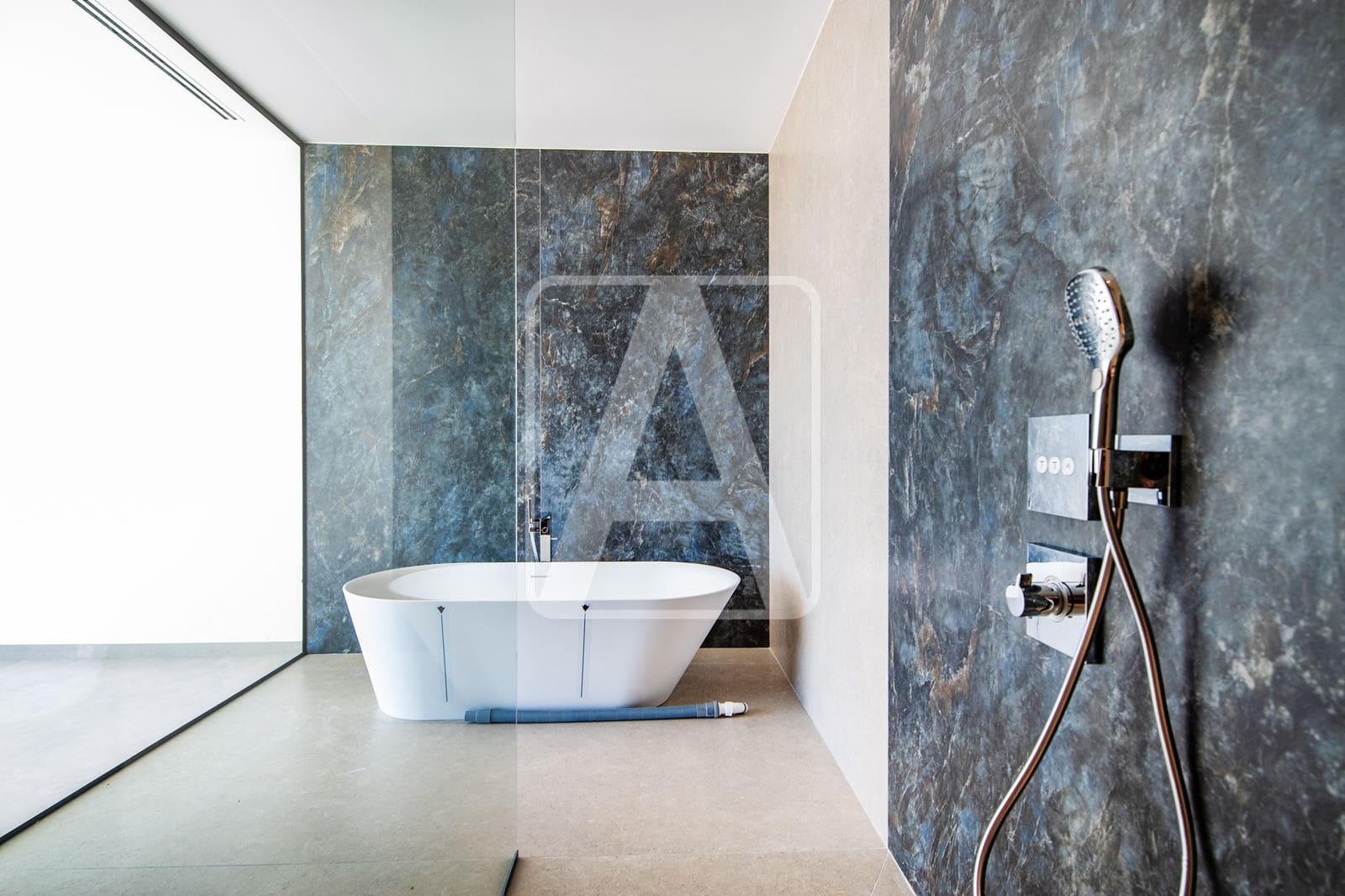 4 bedroom Villa for sale in Benissa with pool garage - € 3,900,000 (Ref: 8487009)