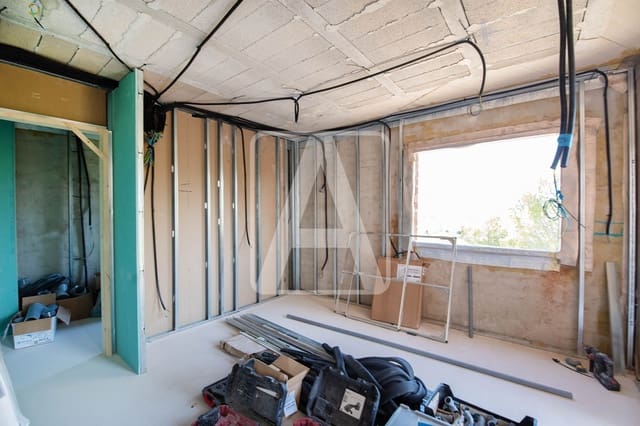 3 soveværelse Villa til salg i Moraira, Teulada-Moraira med swimmingpool garage - € 1.095.000 (Ref: 8536005)