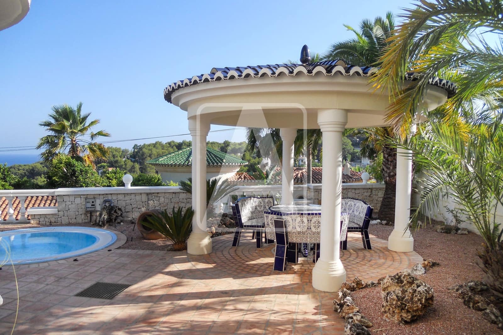 4 bedroom Villa for sale in Benissa with garage - € 1,990,000 (Ref: 8546225)