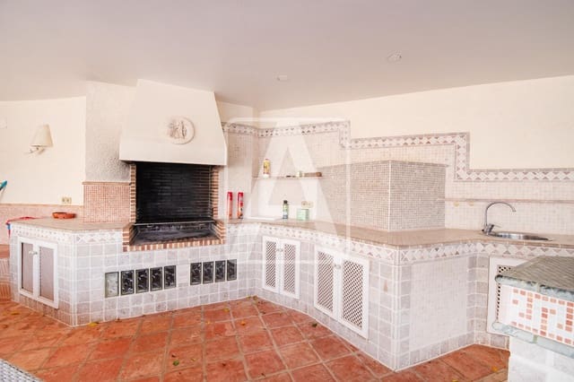 4 soverom Villa til salgs i Benissa med garasje - € 1 990 000 (Ref: 8546225)