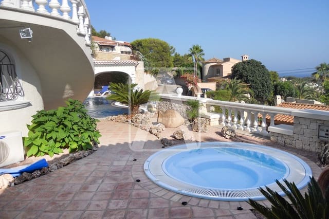 4 soverom Villa til salgs i Benissa med garasje - € 1 990 000 (Ref: 8546225)