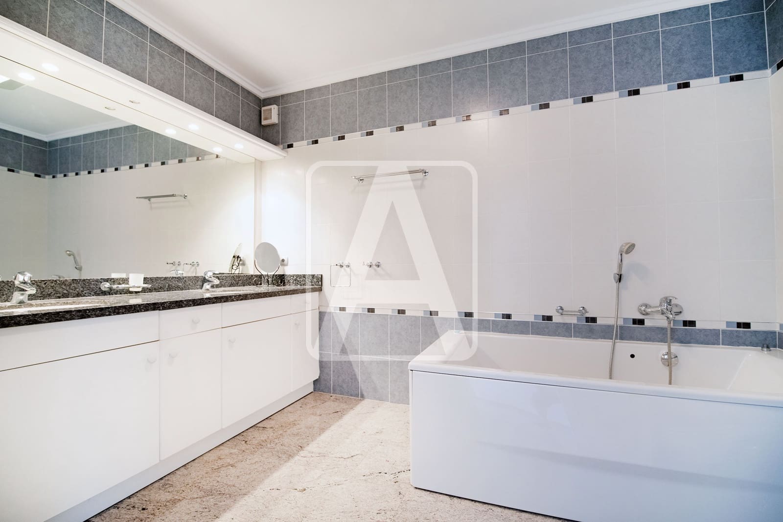 Chalet de 4 habitaciones en Moraira en venta con garaje - 1.990.000 € (Ref: 8546226)