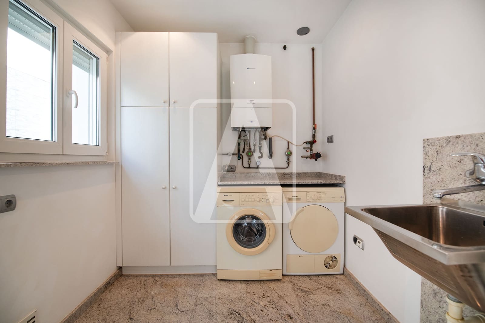 Chalet de 4 habitaciones en Moraira en venta con garaje - 1.990.000 € (Ref: 8546226)