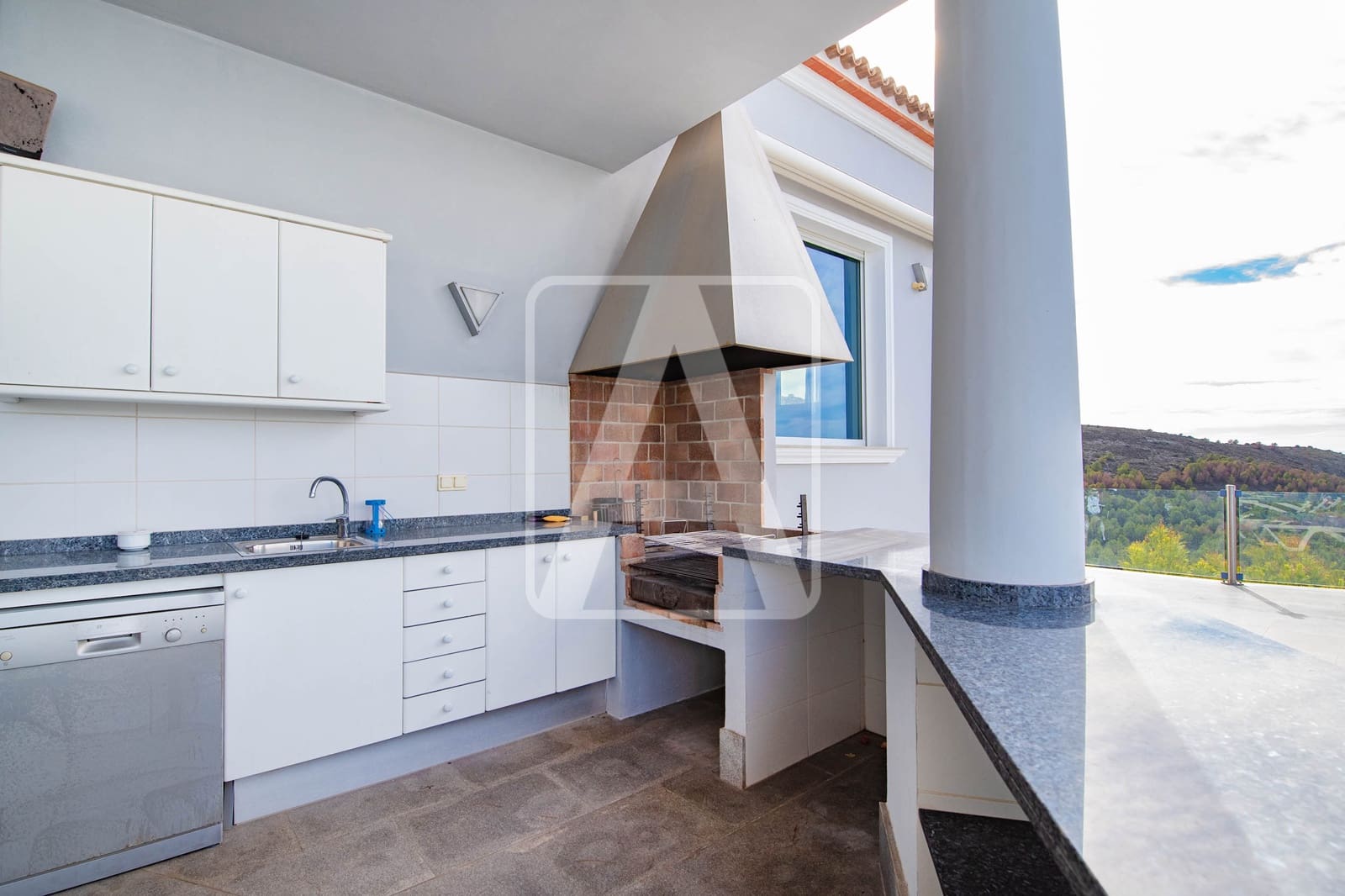 Chalet de 4 habitaciones en Moraira en venta con garaje - 1.990.000 € (Ref: 8546226)