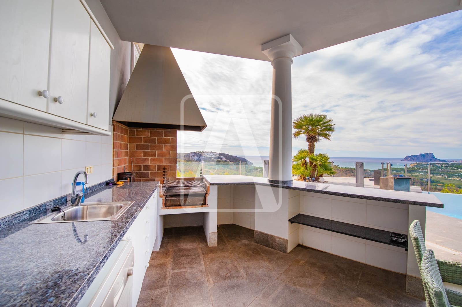 Chalet de 4 habitaciones en Moraira en venta con garaje - 1.990.000 € (Ref: 8546226)