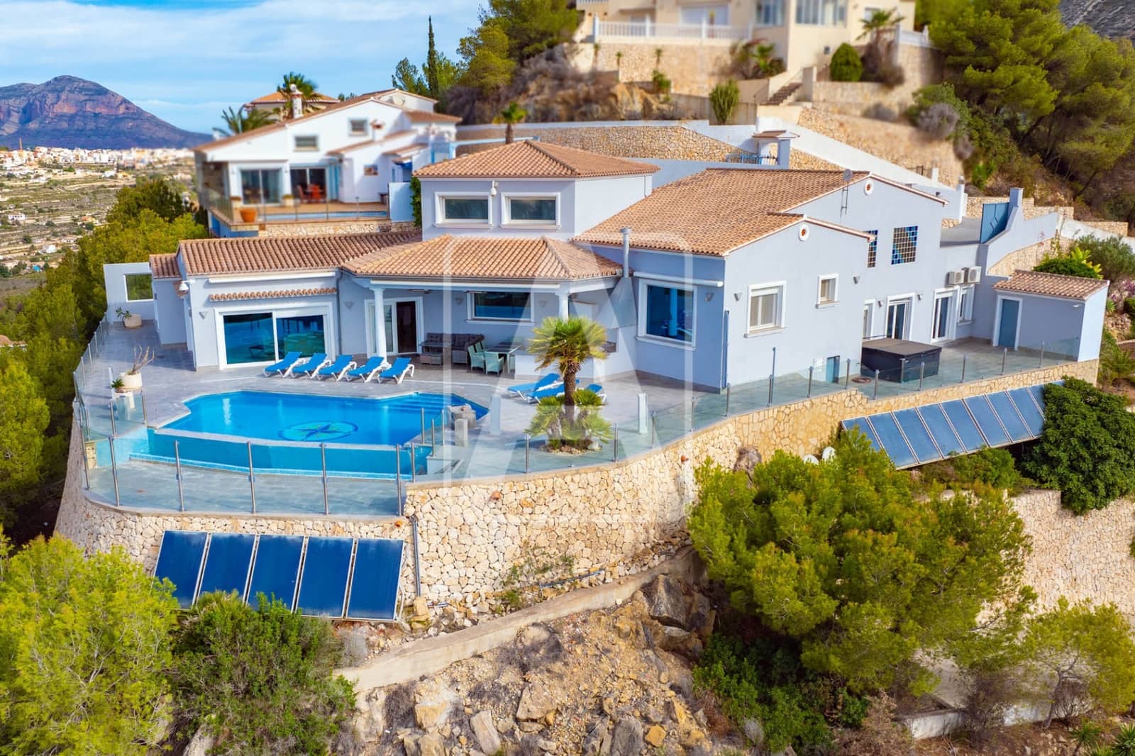 Chalet de 4 habitaciones en Moraira en venta con garaje - 1.990.000 € (Ref: 8546226)