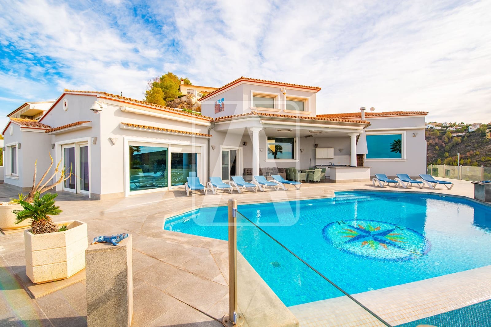 Chalet de 4 habitaciones en Moraira en venta con garaje - 1.990.000 € (Ref: 8546226)