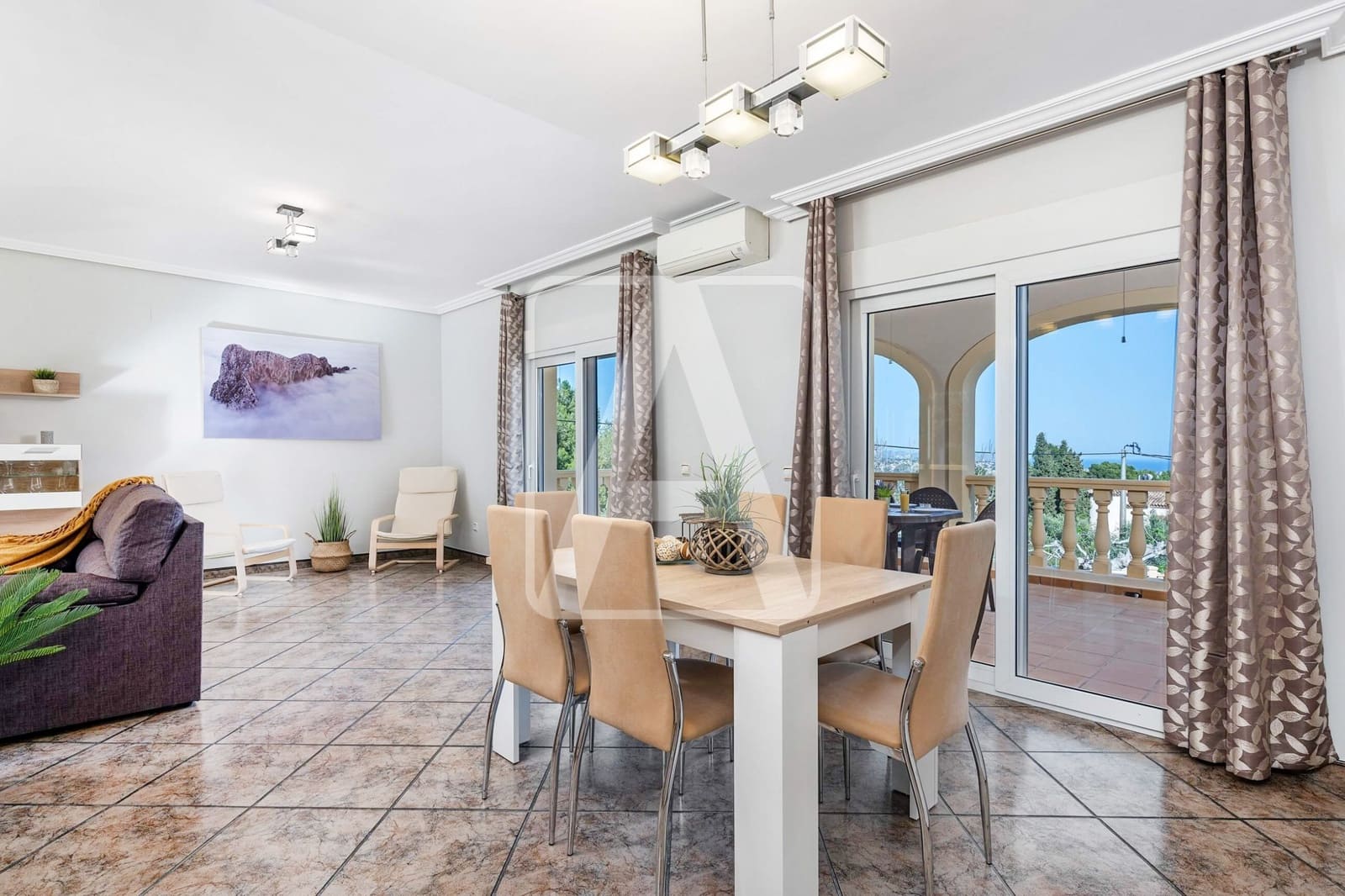 Chalet de 6 habitaciones en Calpe / Calp en venta con piscina garaje - 1.200.000 € (Ref: 8546230)