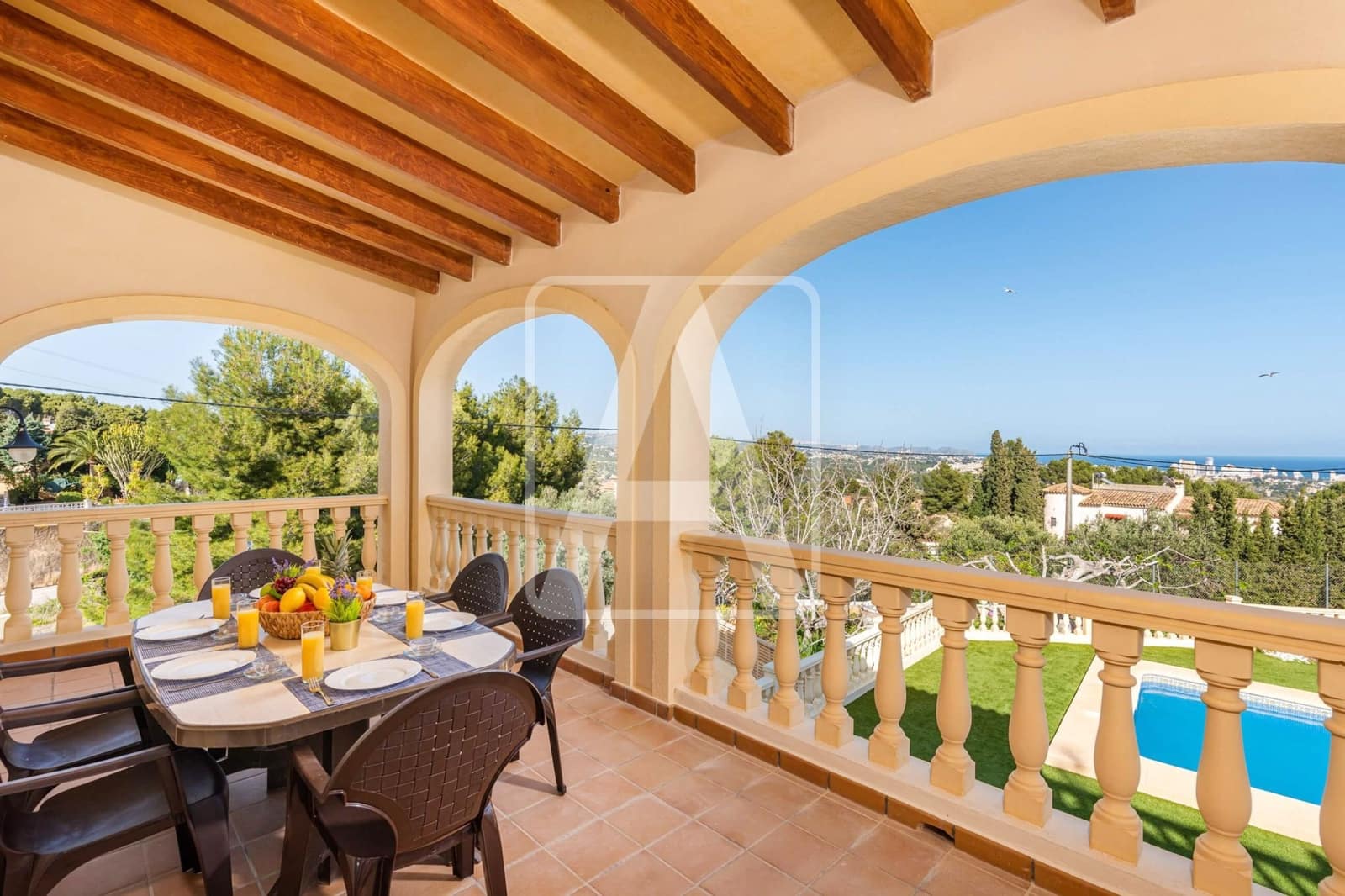 Chalet de 6 habitaciones en Calpe / Calp en venta con piscina garaje - 1.200.000 € (Ref: 8546230)
