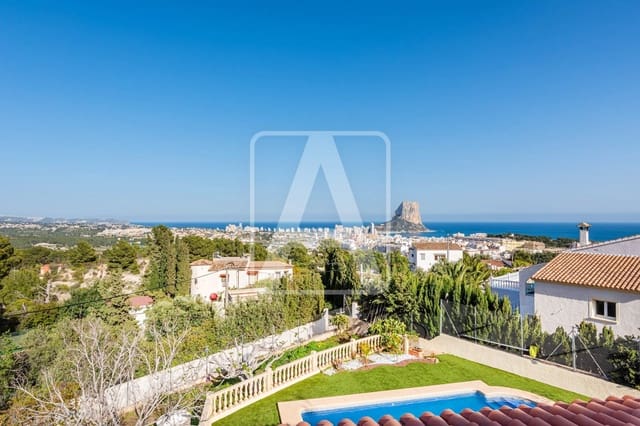 Chalet de 6 habitaciones en Calpe / Calp en venta con piscina garaje - 1.200.000 € (Ref: 8546230)