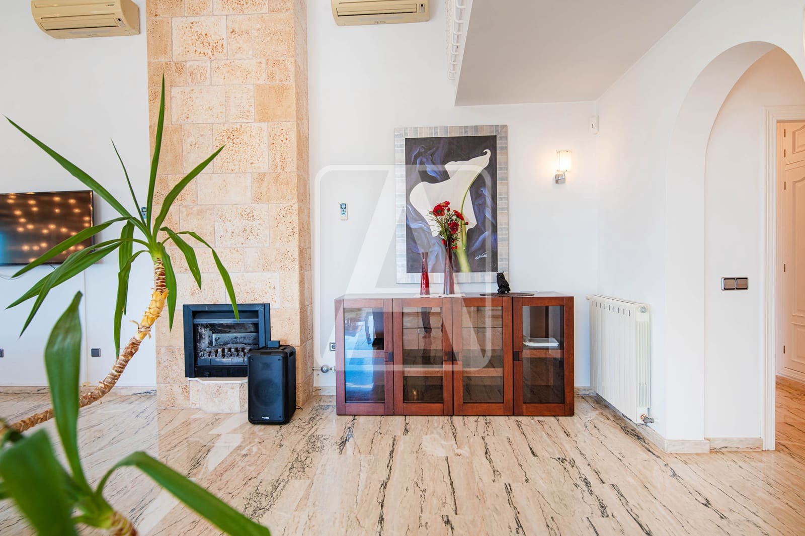 3 bedroom Villa for sale in Moraira with pool garage - € 990,000 (Ref: 8549748)