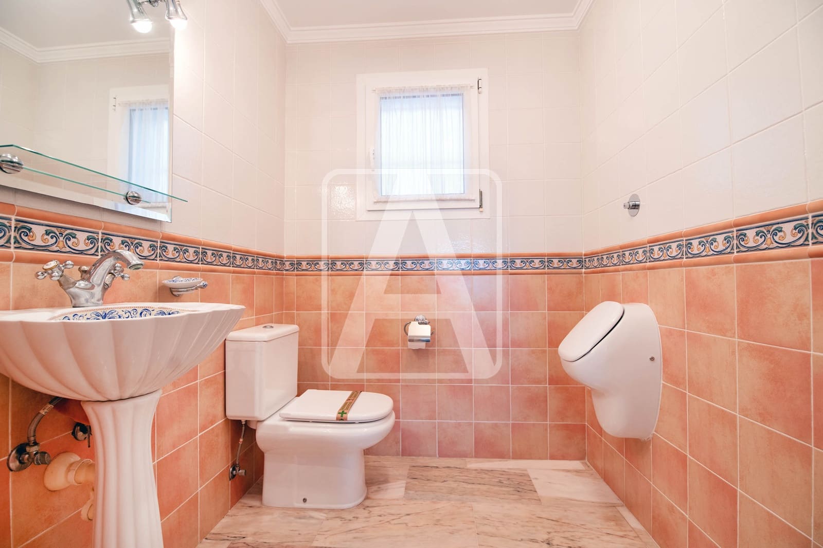 3 bedroom Villa for sale in Moraira with pool garage - € 990,000 (Ref: 8549748)