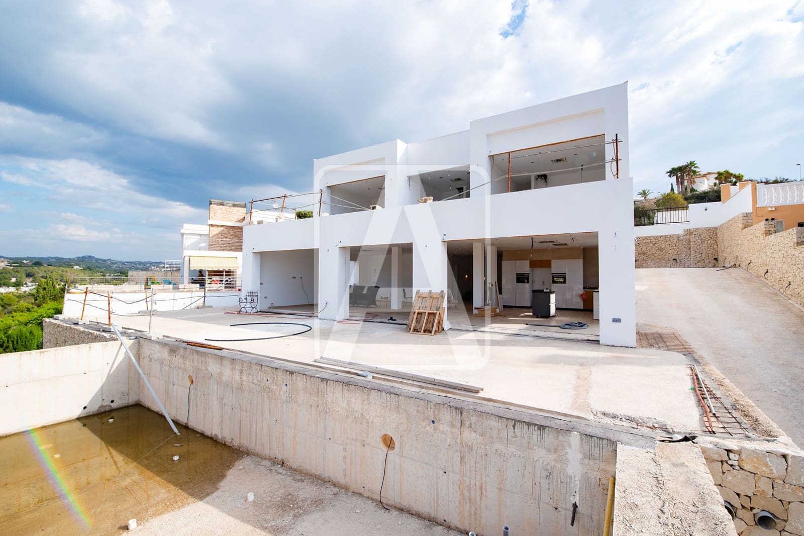 4 bedroom Villa for sale in Calpe / Calp with garage - € 1,800,000 (Ref: 8550146)