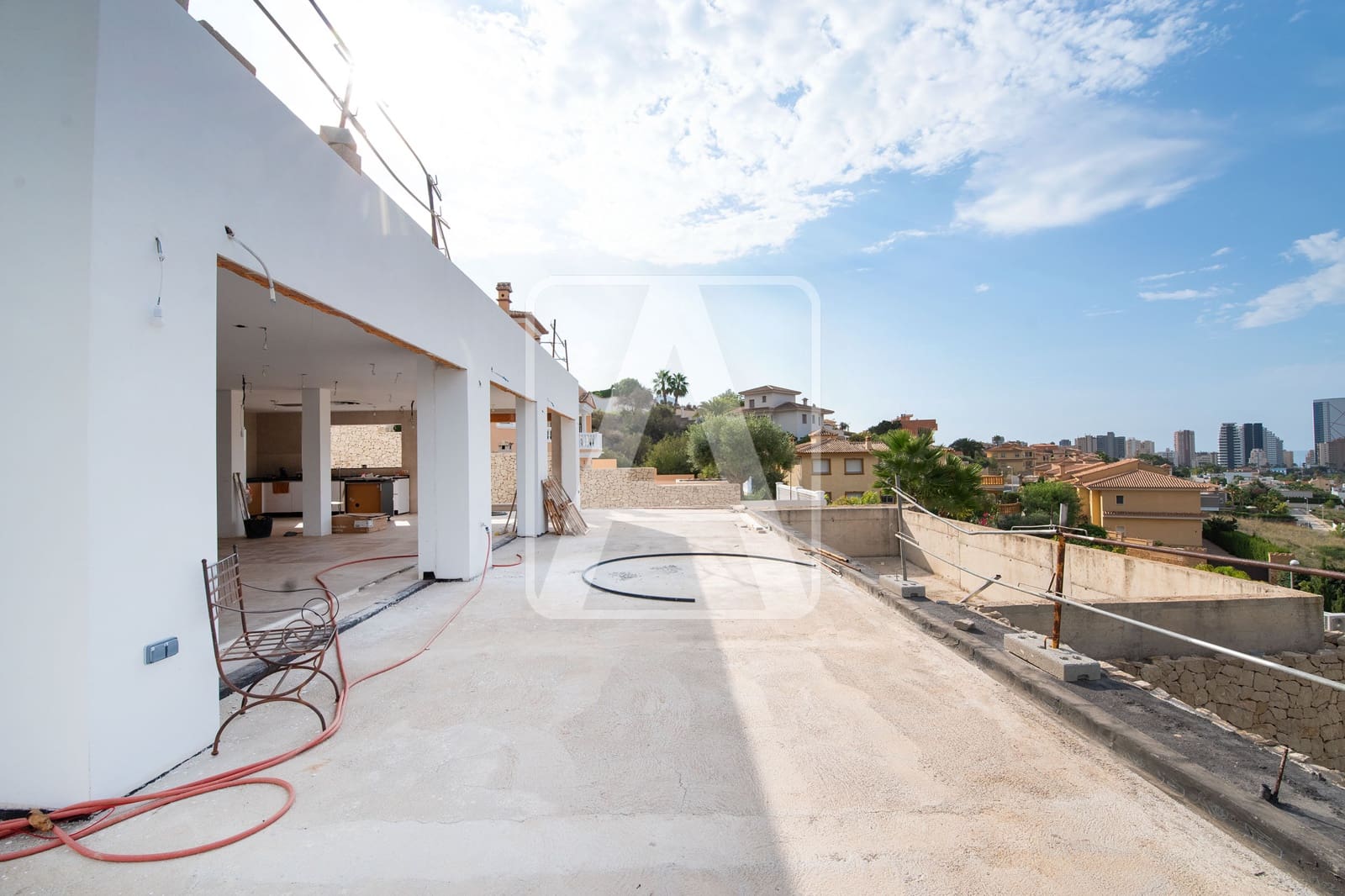 4 bedroom Villa for sale in Calpe / Calp with garage - € 1,800,000 (Ref: 8550146)