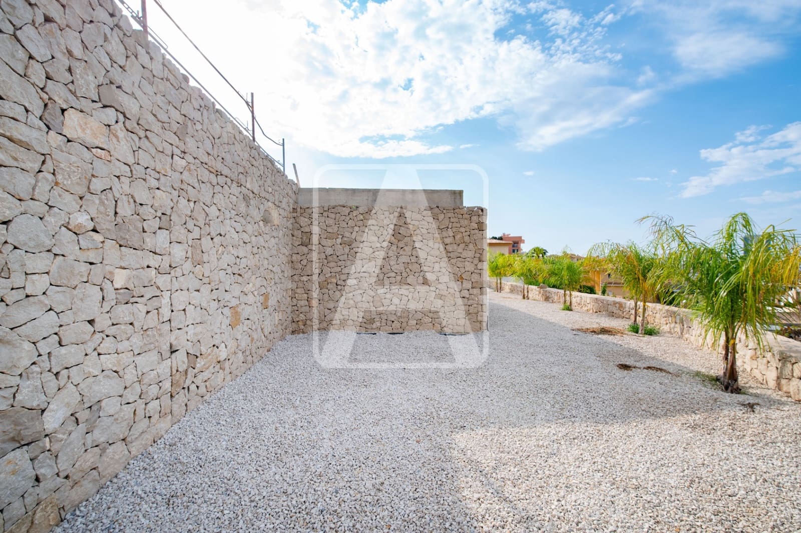 4 bedroom Villa for sale in Calpe / Calp with garage - € 1,800,000 (Ref: 8550146)