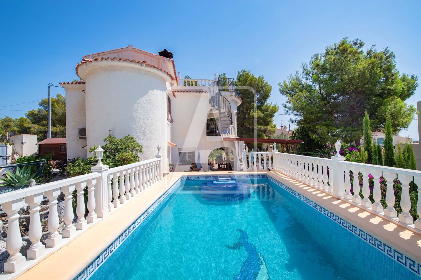 5 slaapkamer Villa te koop in Benissa met zwembad garage - € 700.000 (Ref: 8550147)