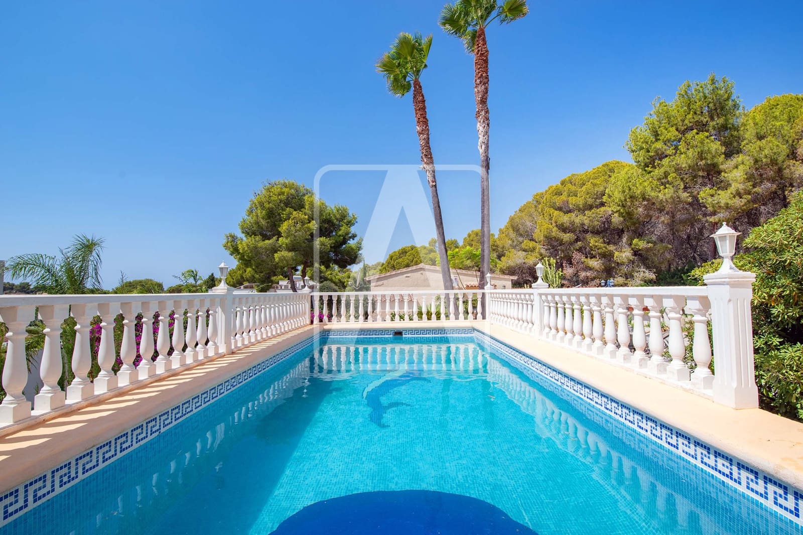 5 slaapkamer Villa te koop in Benissa met zwembad garage - € 700.000 (Ref: 8550147)