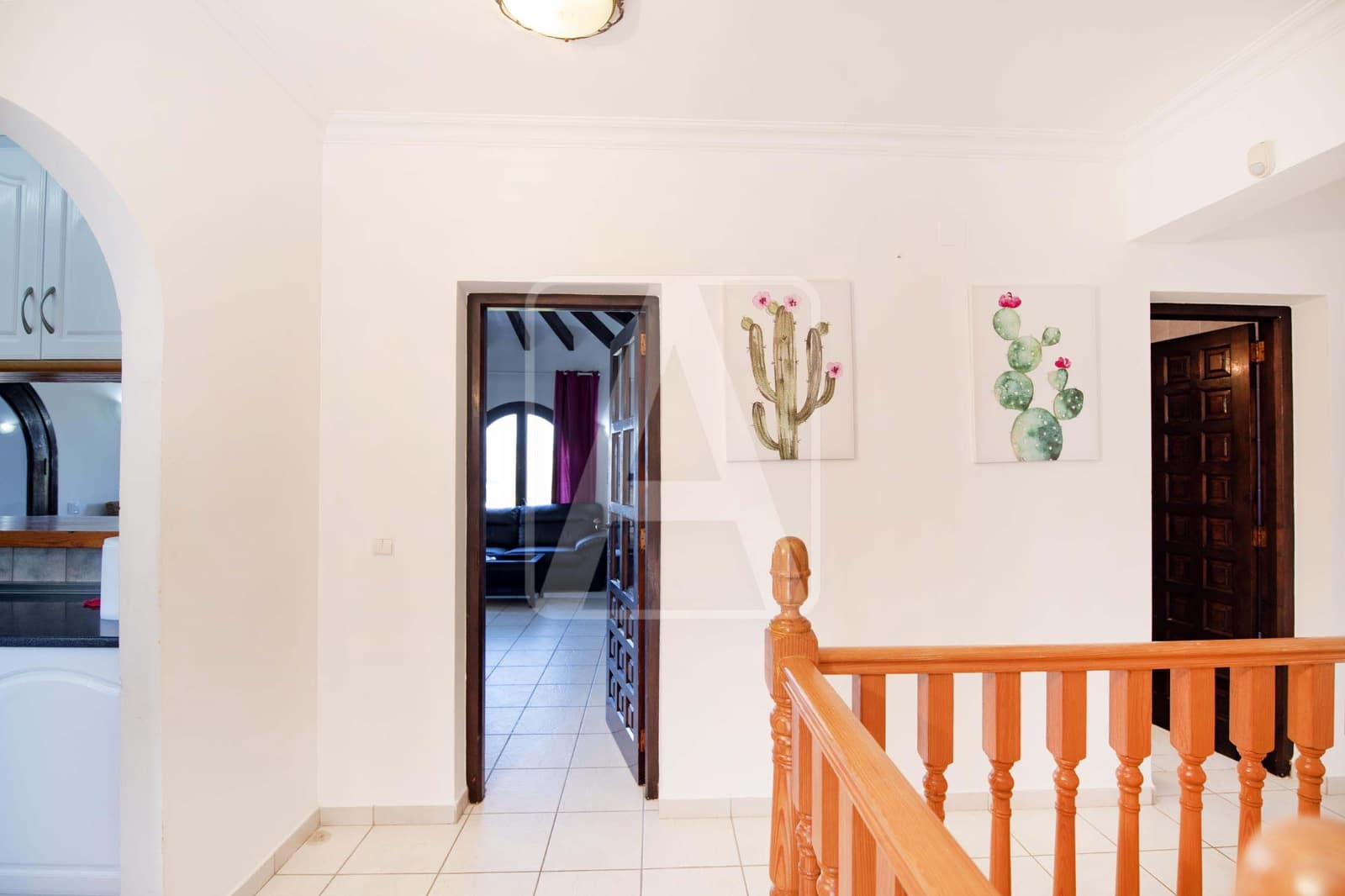 5 bedroom Villa for sale in Moraira with pool garage - € 650,000 (Ref: 8560937)